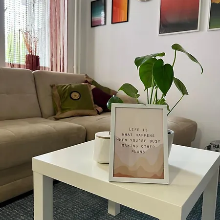 Apartament Cozy In - Free Parking *